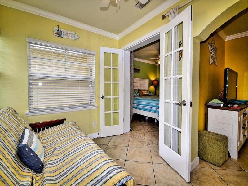 Barefoot Beach Resort Клеруотер-Бич Номер фото